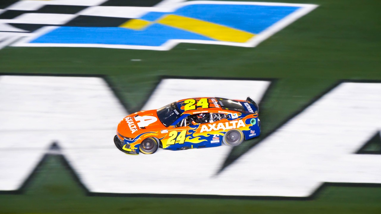 Daytona 500 from the stands | Trump, screaming thunderbirds & William Byron win! #daytona500 #trump