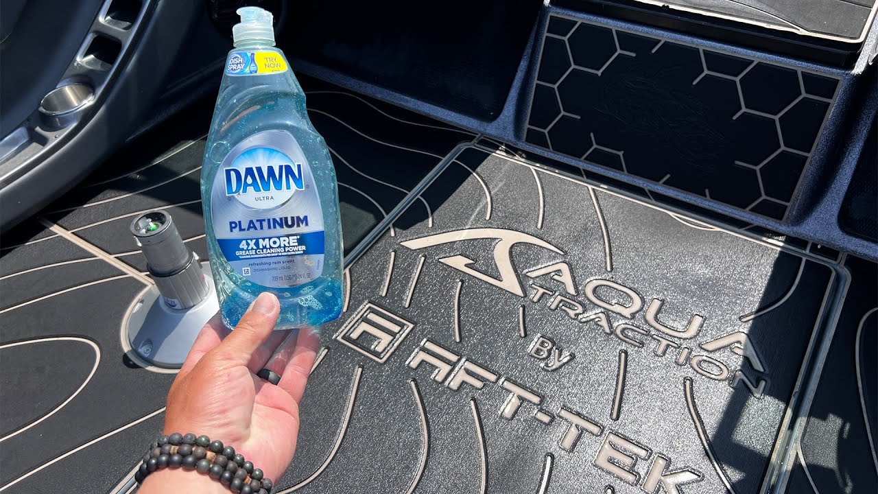 WASHING AQUA TRACTION WITH DAWN SOAP (Reaction after 41 days of fishing)