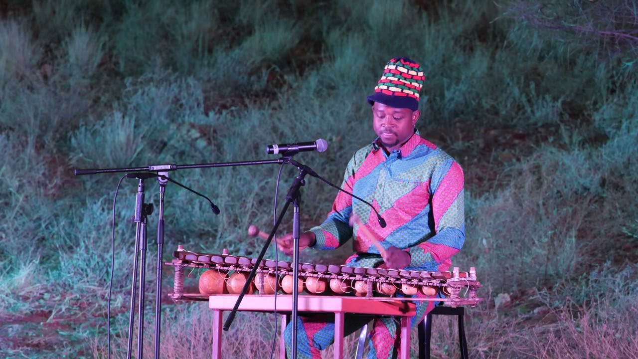 DESERT VOICE AT WHITE GUMS 8 Basidi Koné