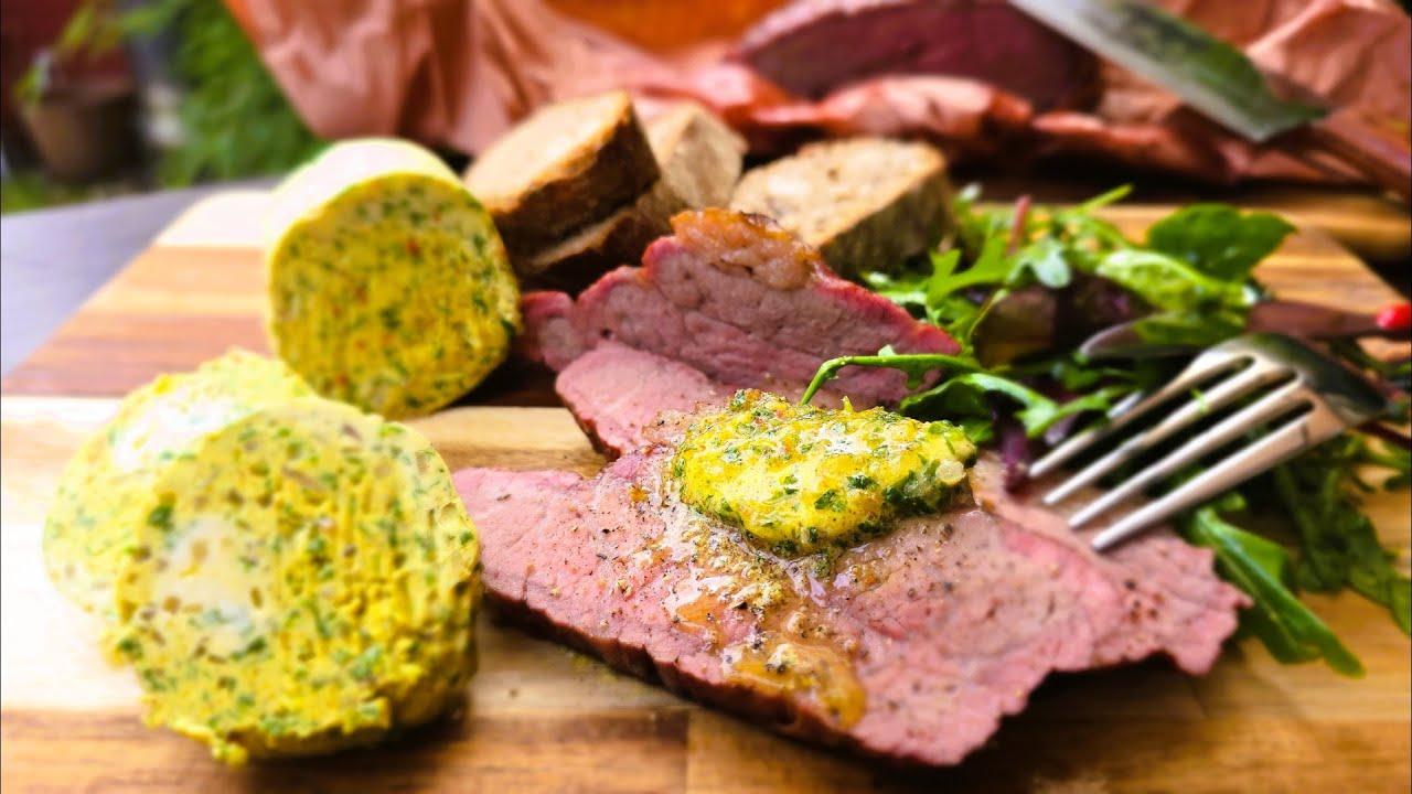 Bürgermeisterstück aus dem Smoker mit Currybutter