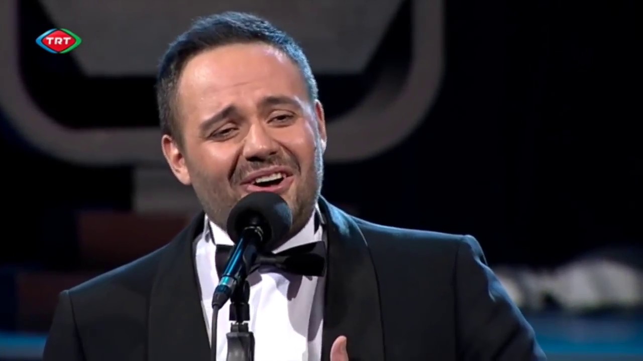 Tenor Murat Karahan - Urfa'nın Etrafı