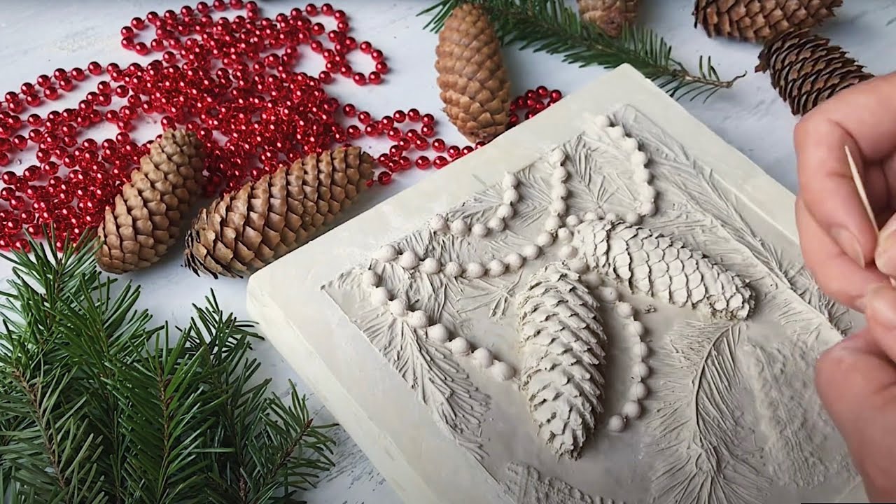 Winter Home Decor by KLEVER/ Making Botanical Plaster Cast