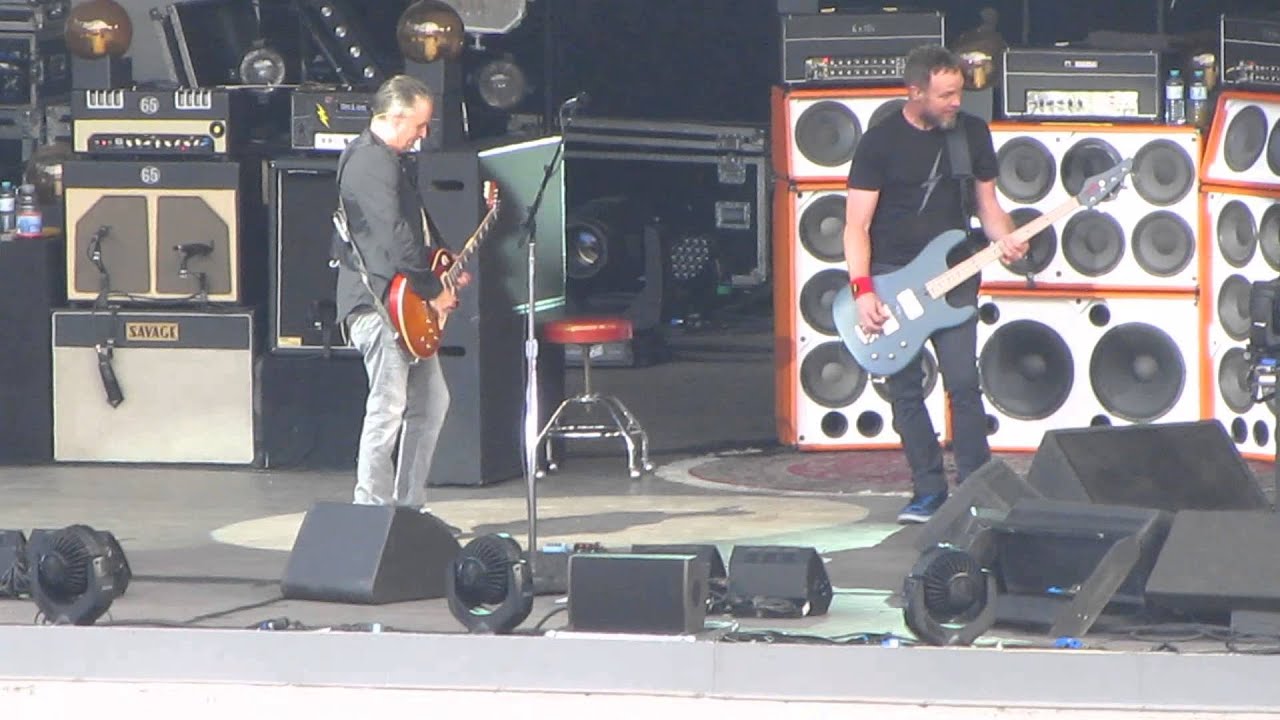 Pearl jam Mind your manners @ berlin 26 June 2014