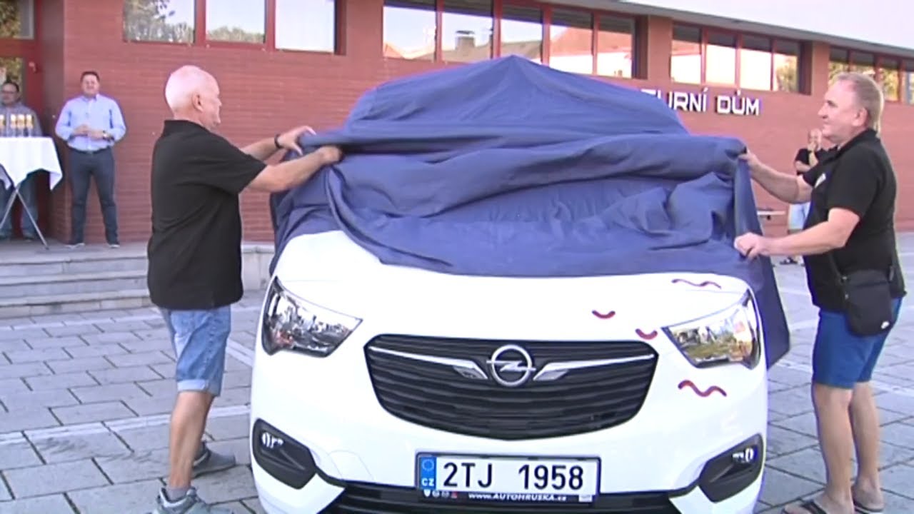 Dolní Benešov ► Nový Seniortaxi pro Dolní Benešov  │ #Hlucinsko.TV