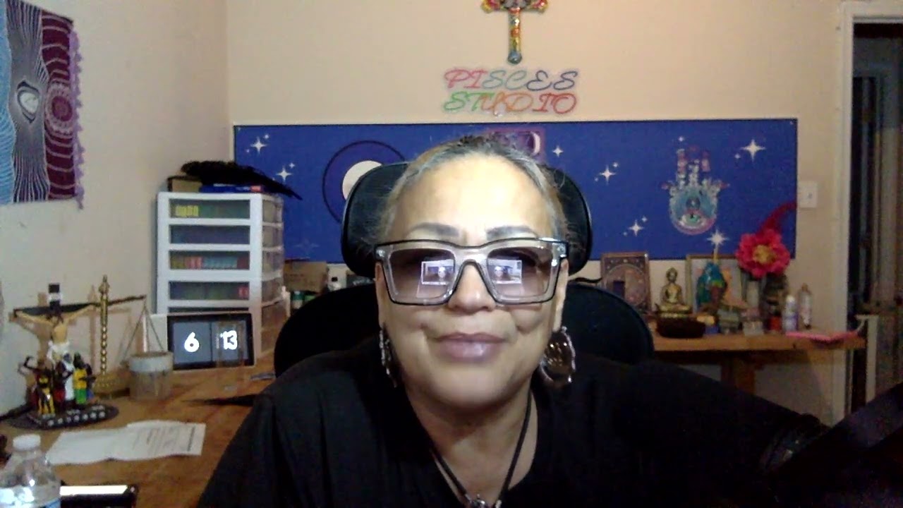 🧿 Pisces🪬Reminder not to repeat old lessons; someone is trying to get into your headspace. 😵‍💫