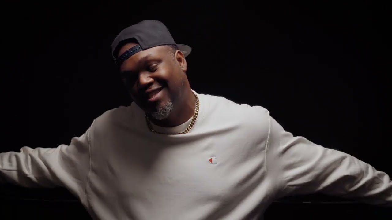 TALLSHON - Smoke Signals Featuring Antonio Slim #tsiswhoiam