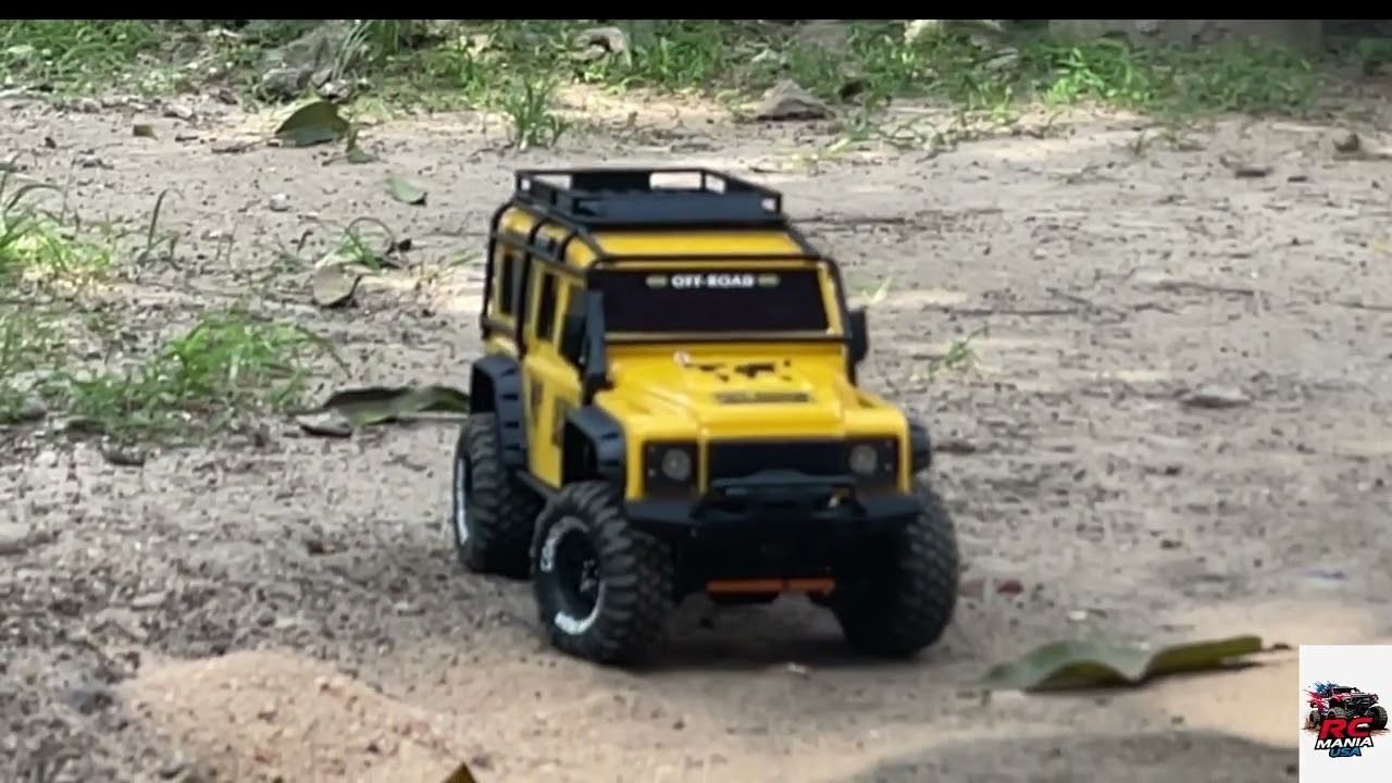 RC  Car ZP 1005 110 Defender Crawling ZP1005 10#rccar #rcb #offroad #rccrawler #crawling  #viral