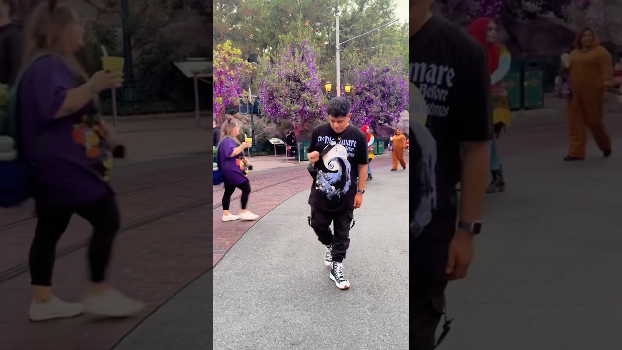 Disney Halloween Fit Check 