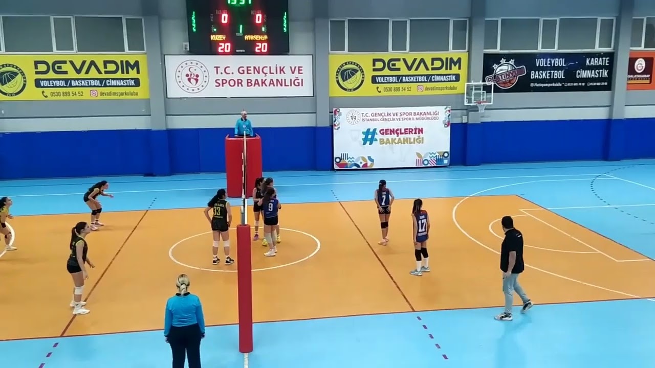Kuzey Yıldızları & Atasehir Yıldızları Küçük Kızlar Voleybol Macı