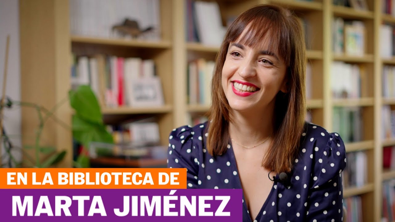 En la biblioteca de Marta Jiménez Serrano | EL PAÍS