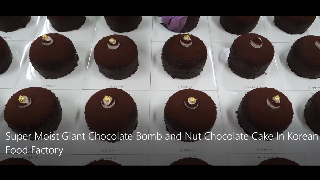 Super Moist Giant Chocolate Bomb and Nut Chocolate Cake In Korean Food Factory