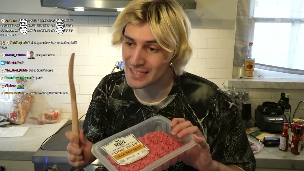 2.2.2023 XQC Cooking