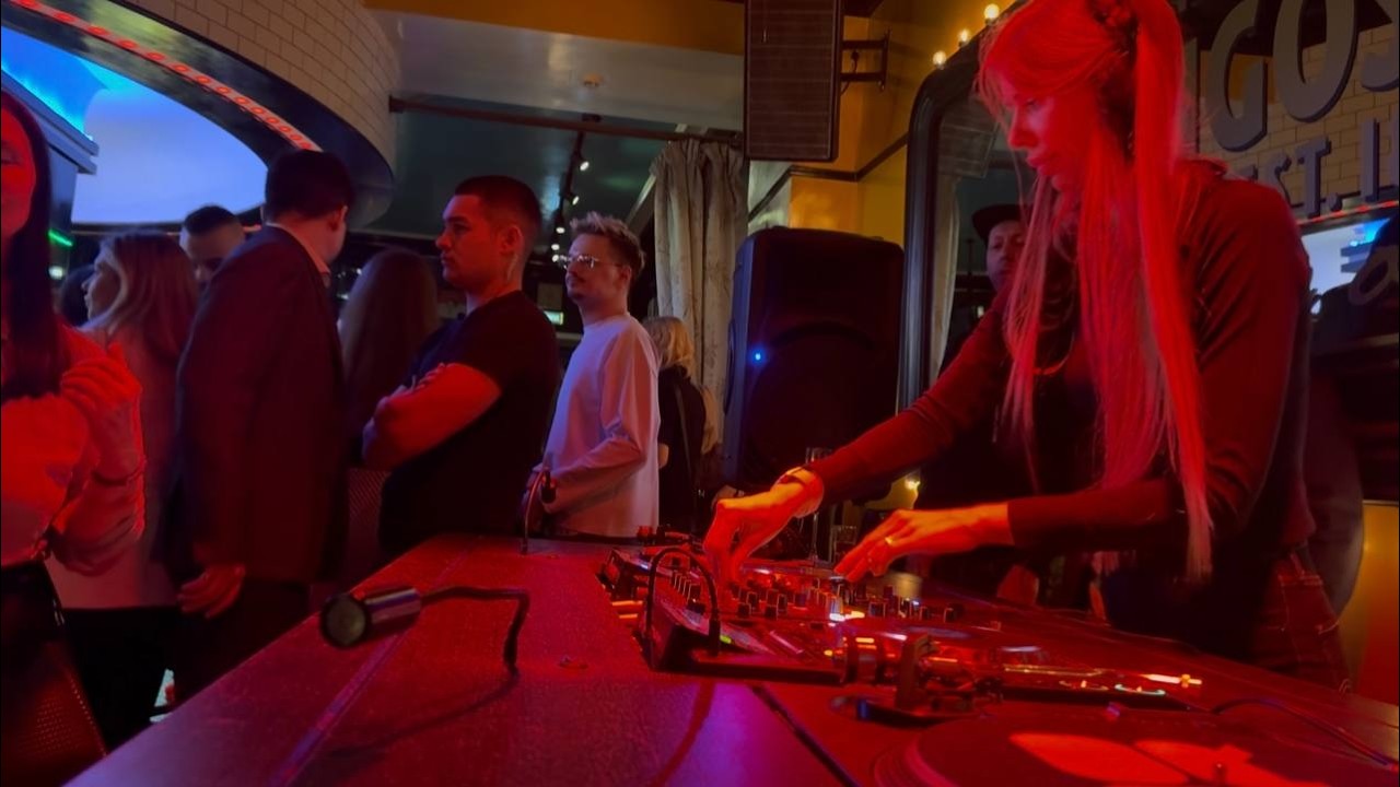 NOOR 08.03 Deep Funky House