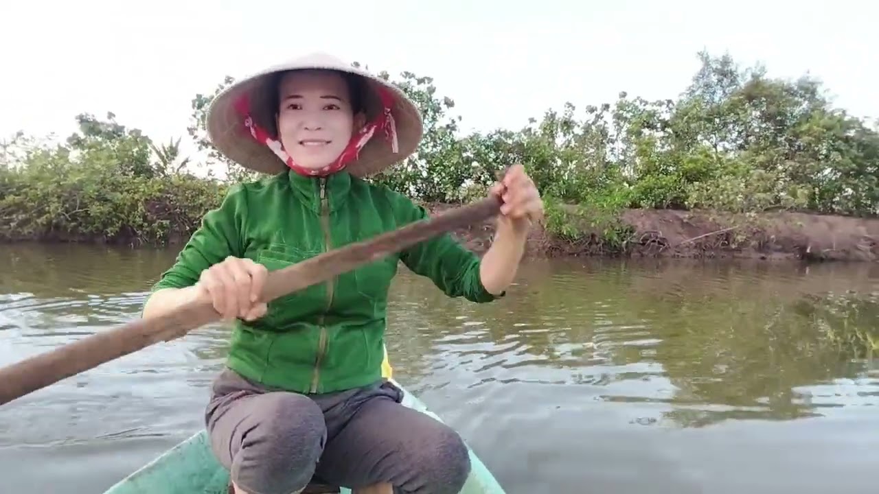 Sáng em đi vuông đổ lú lỡ tay tắm cho cái ĐT luôn rồi
