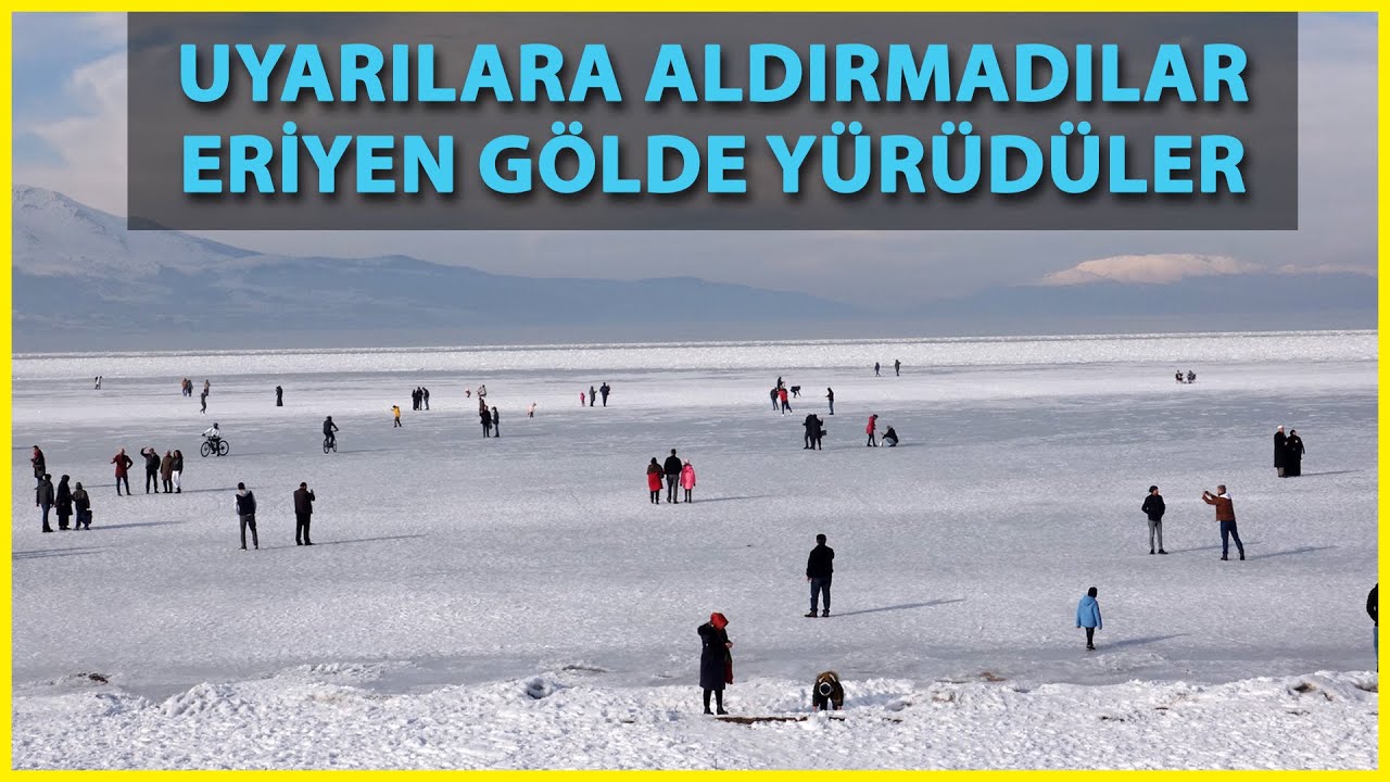 Buzları Erimeye Başlayan Eğirdir Gölü'nde Tehlikeli Yürüyüş