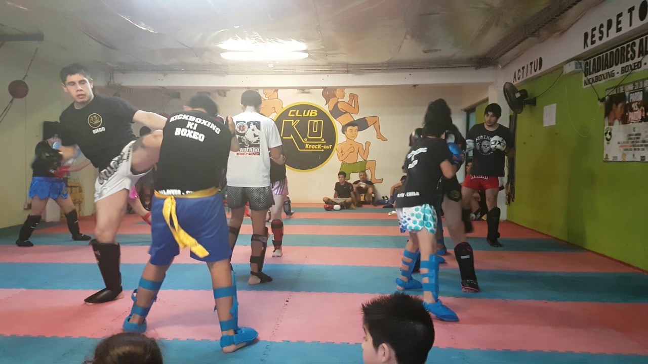 Examen de grados Club KO Valdivia