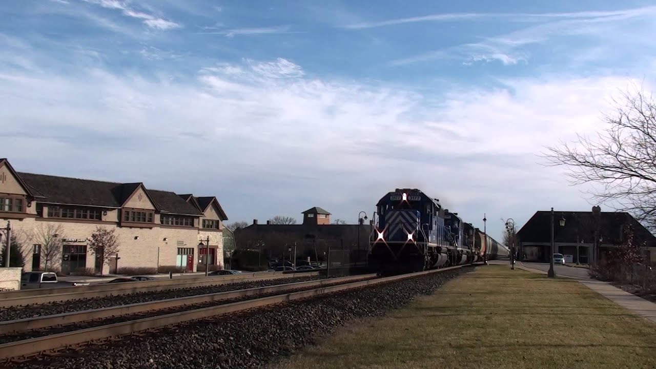 CITX 3177, CEFX 3175 & ICE 6404 Leads CP 277 West, Lake Forest, IL