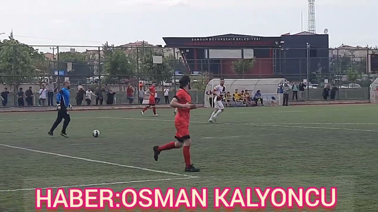Vezirköprü Belediye Spor ile Çatalarmut Anadolu Gençlik Spor futbol müsabakası