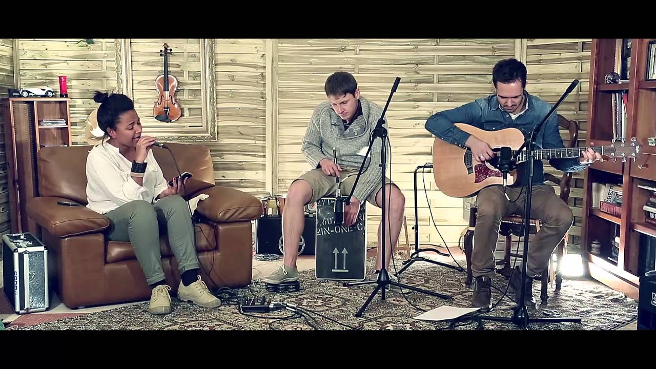Hiding my Heart - Adele - Cover live (by Octobre)