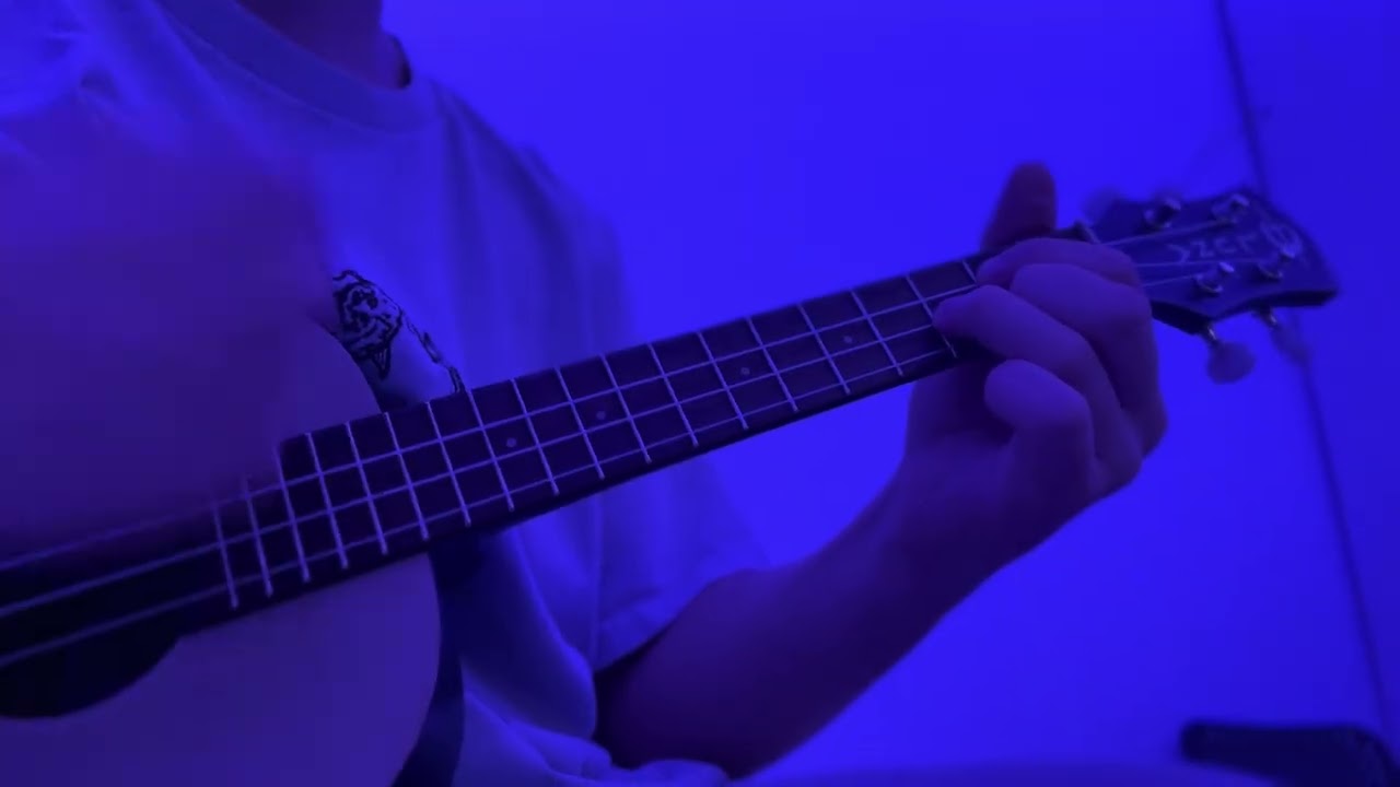 El camino de las utopías-Extremoduro pero ukelele