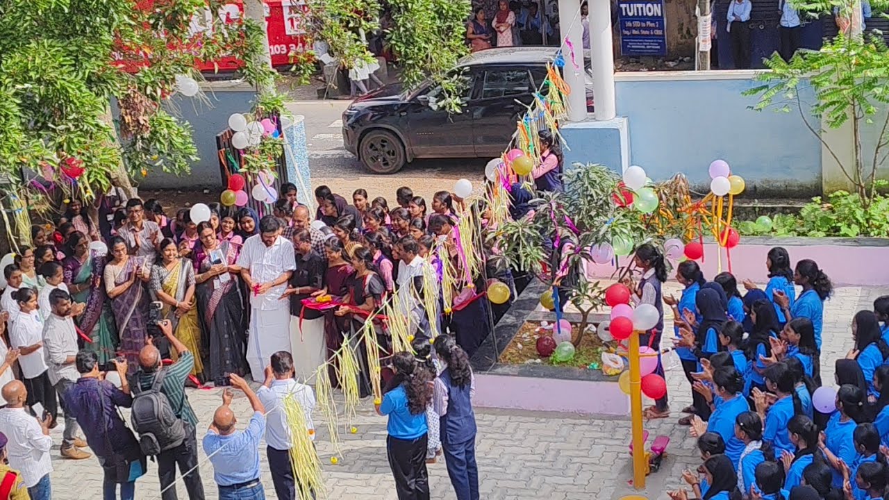 Inauguration of Open Gym by our MP-Sri. V K Srikandan🙏
