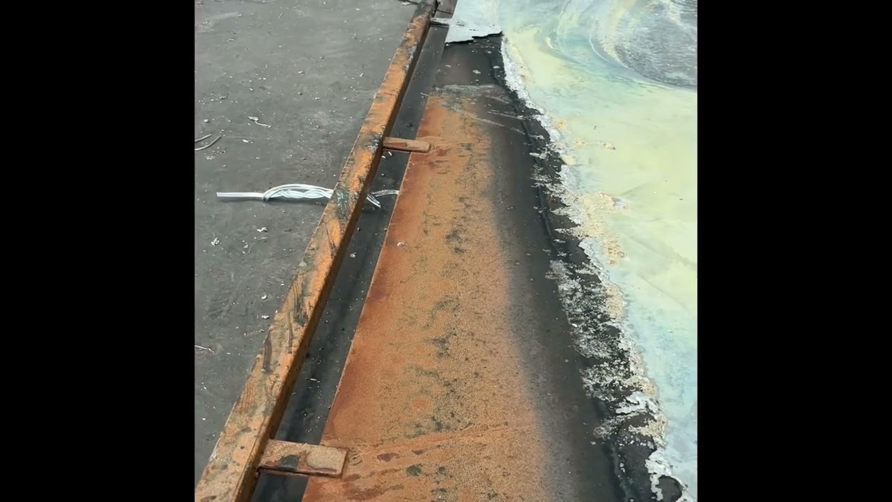 Zincatura a caldo: galleggiamento per mancanza fori