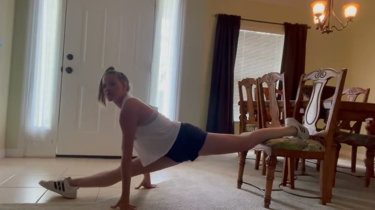 GHS Cheer Pack Flyer Stretches