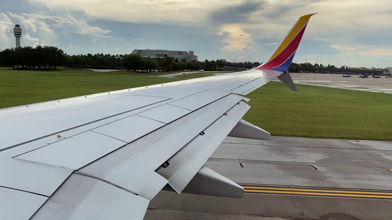 Southwest Airlines Takeoff Orlando - Boeing 737-8H4