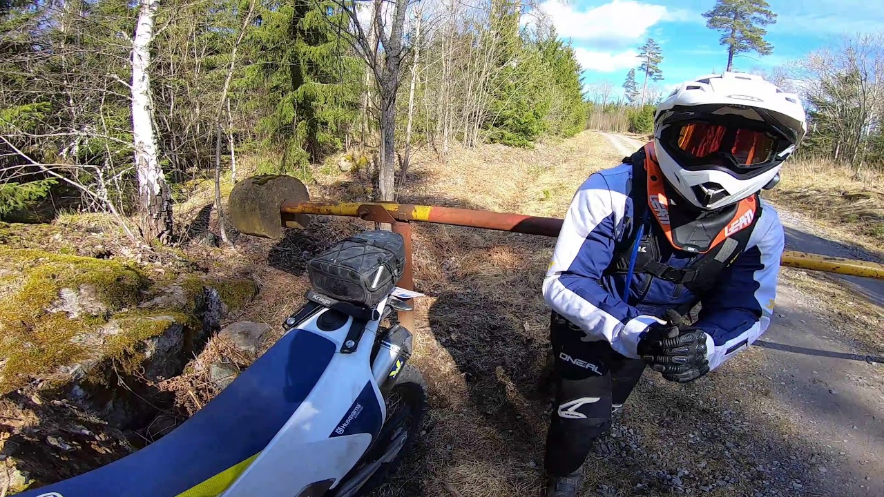 Husqvarna 701 and 690 enduro offroad (Långfredag i Sörmland)