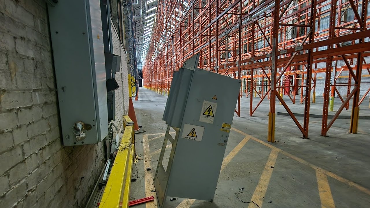 Exploring a huge complex of abandoned warehouses and offices