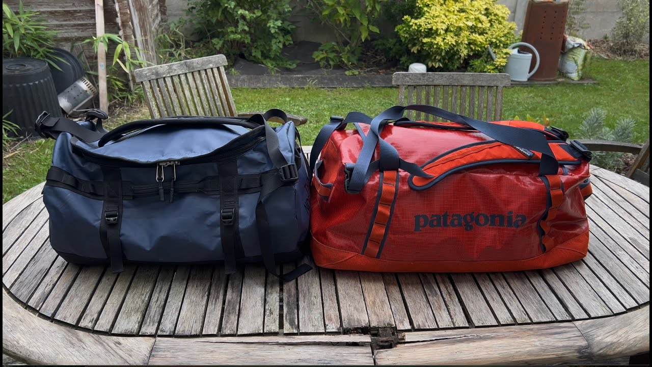 Patagonia Black Hole 60L VS The North Face Base camp Duffel S en Français