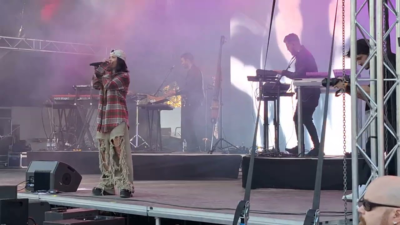 INNA - Amazing, Deja Vu | LIVE @ Finland, Soundfest Lahti