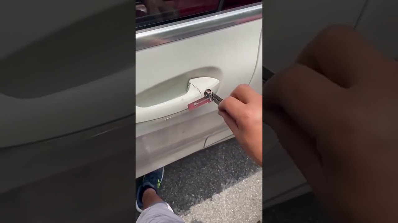 LiShi vehicle unlocking tool