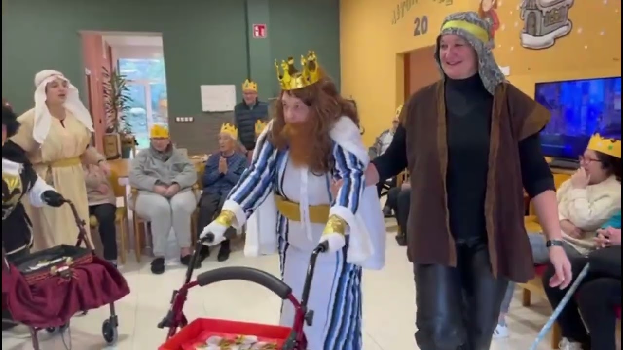 2025. Día de Reyes. Erregea eguna. Centro de día Aiton Etxe eguneko zentroa