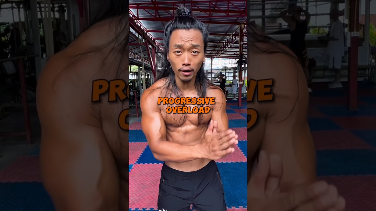 Muscle building tip: progressive overload 💪 #musclebuilding #gymtips #buildmuscle #bodybuilding
