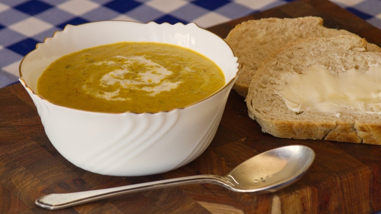 DELICIOUS Curry Potato Soup with Tannie Alet