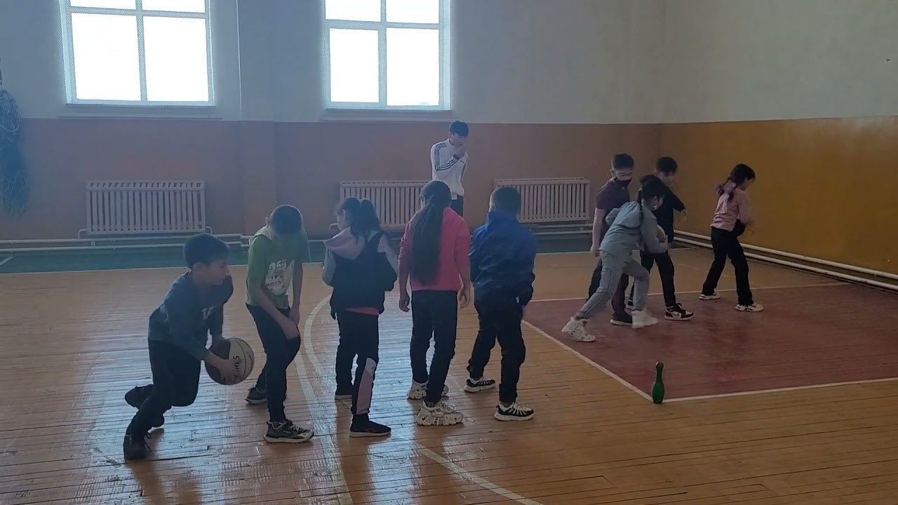 Эстафеталық ойындар, Көңілді старт ойындары.