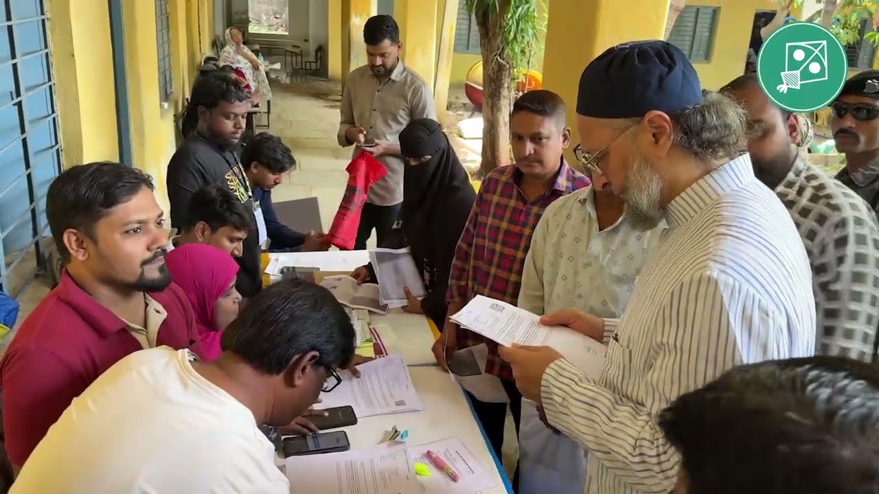 Jinhein bhi SIR Notice mila hai wo documents ke sath Hearing Centre zaroor jaayein: Asaduddin Owaisi
