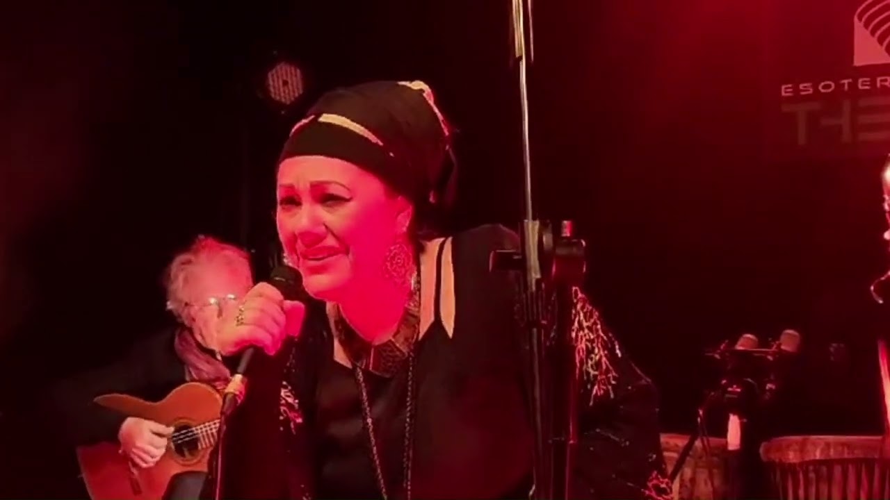 Stephanie Océan Ghizzoni - Omaggio a Rosa Balistreri -un estratto da MATER MEDITERRANEA