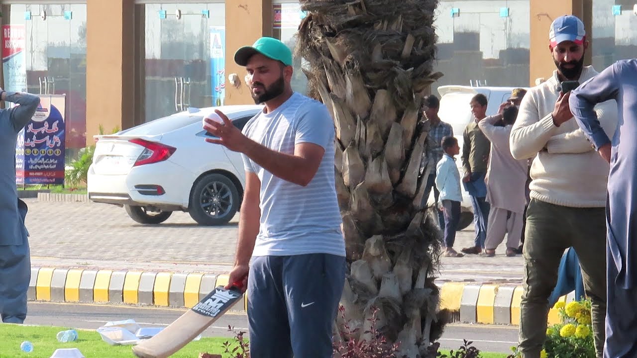 TAIMOR MIRZA VS RAO KALEEM YOUNGER BOY || BIG CROSS SINGLE WICKET MATCH || BEST MATCH