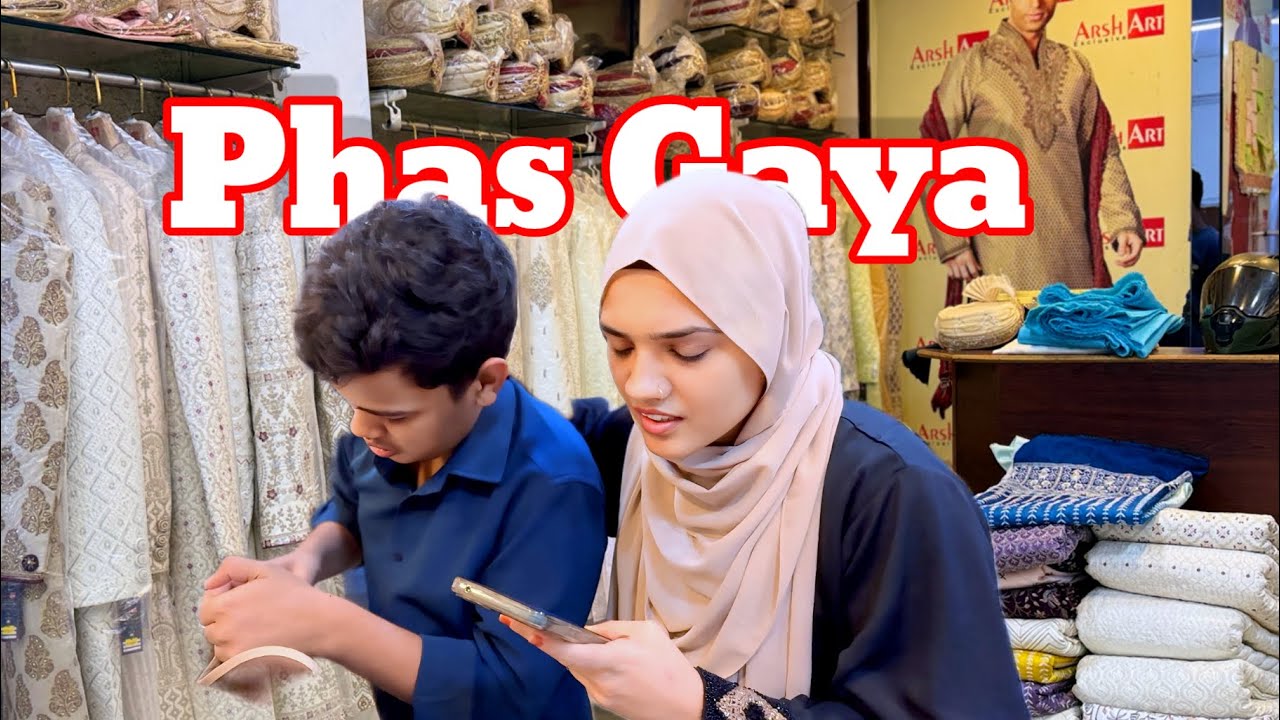 staff girlfriend ke chakkar mein aa chuka hai! 😆 mujhe Shaq Hai आपको क्या लगता है #hyderabadmirchi