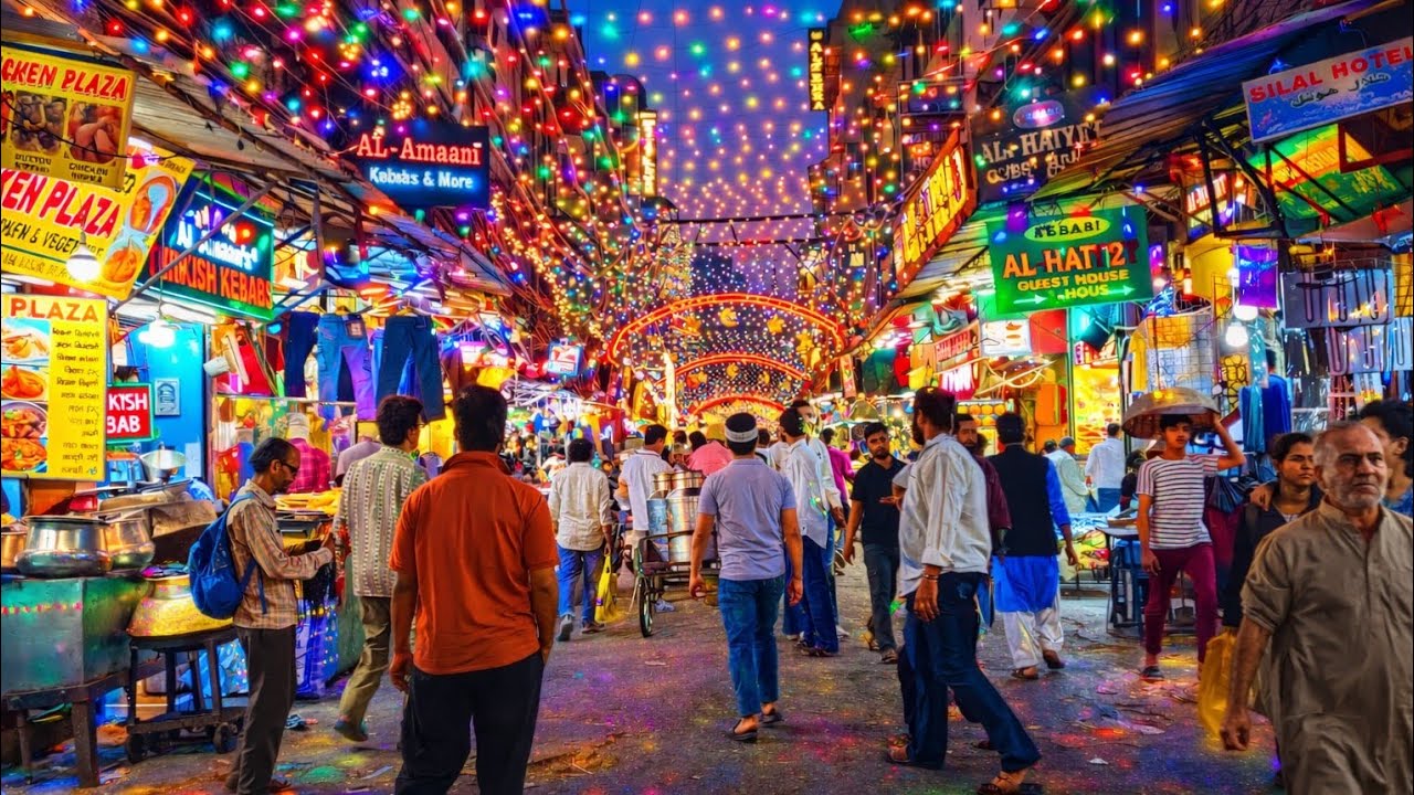 Ramadan Evening Walk at Jama Masjid 🌙✨ Meena Bazaar to Matia Mahal | Old Delhi Street Life 🇮🇳🚶‍♂️