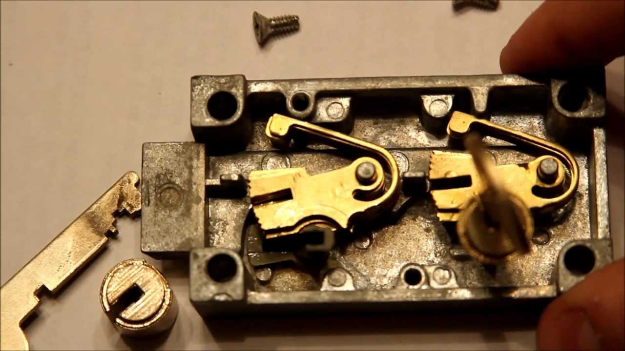 (009) Sargent and Greenleaf (S&G) Safe Deposit Box Lock -- gutted and demo