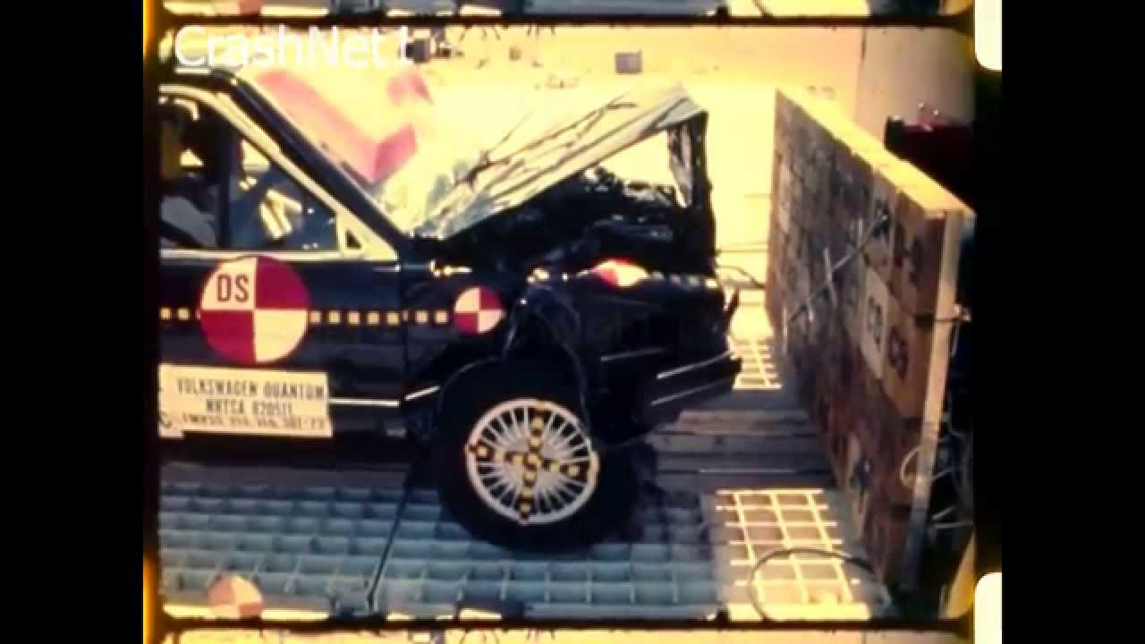 1982 VW Quantum / Passat | Frontal Crash Test | CrashNet1