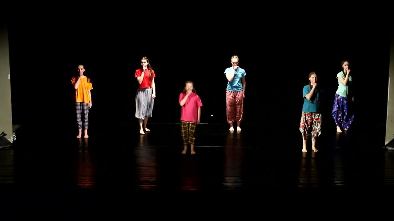 Krajská přehlídka dětských skupin scénického tance 