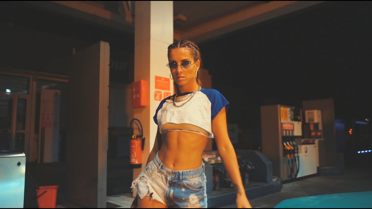 PAAGE - PAPI CHULO - (Clip Officiel)