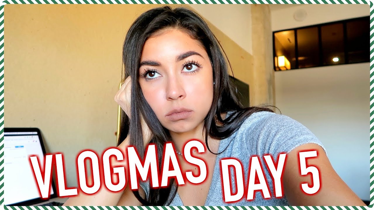 My Luggage Got Lost Going to LA...VLOGMAS DAY 5