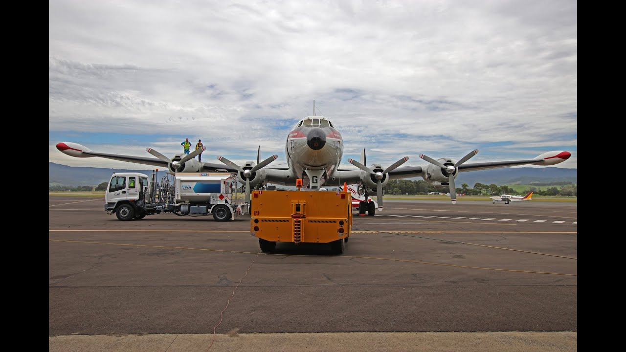 Lockheed Super Constellation L-1049F 