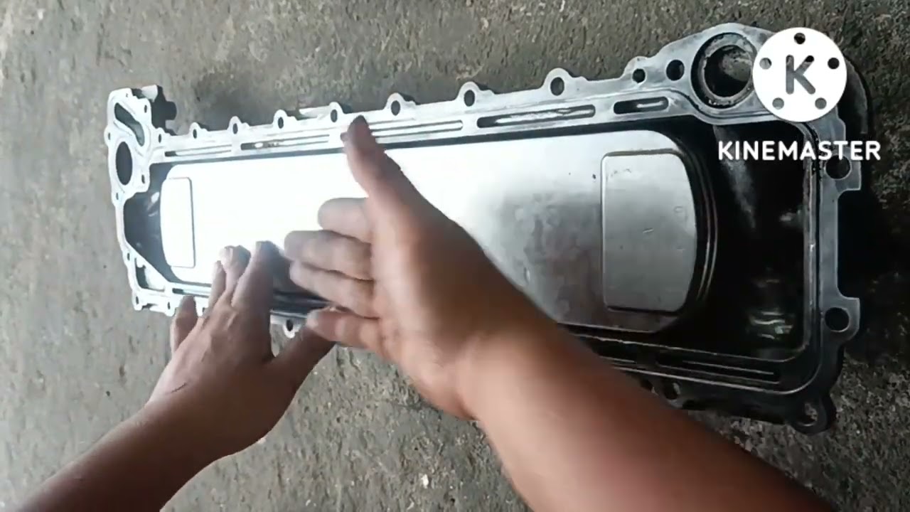 6hh1 engine oil cooler