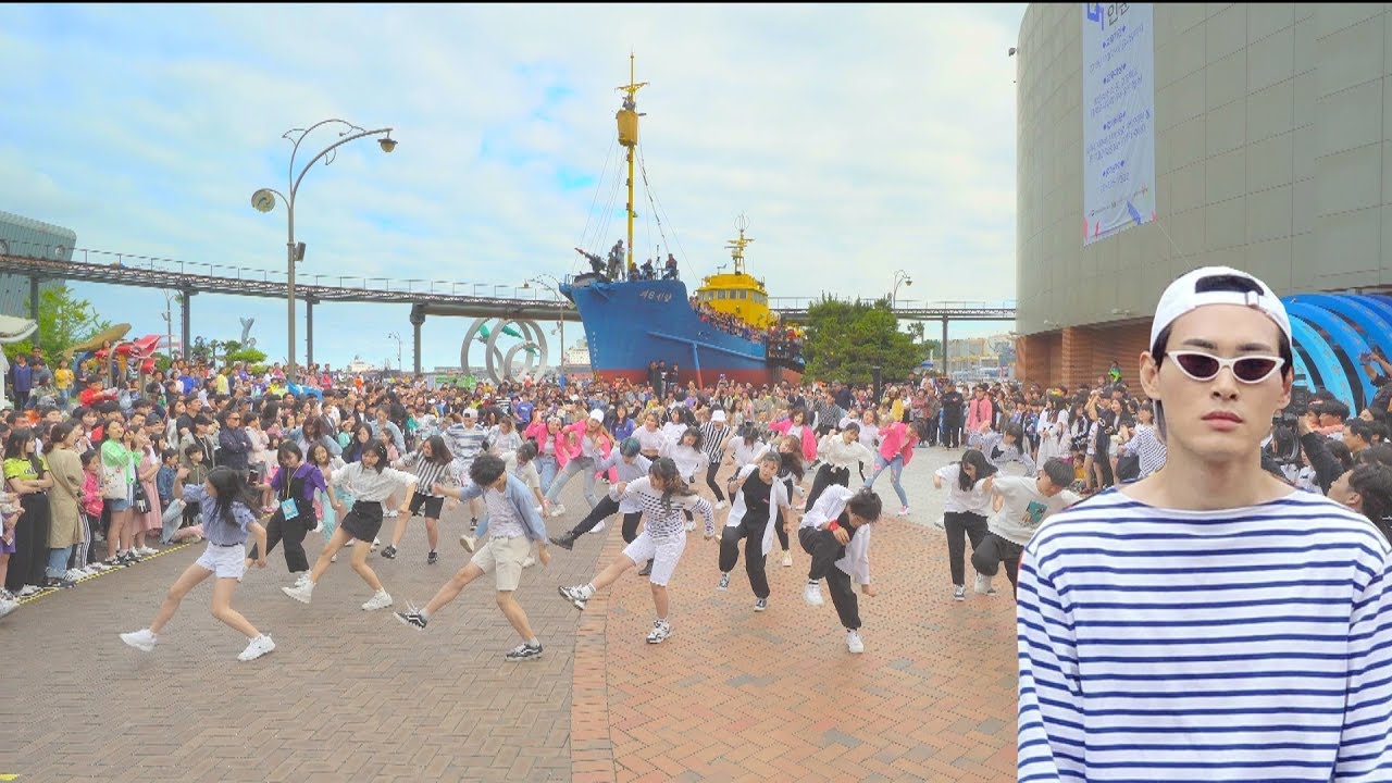 GoToe's KPOP RANDOM PLAY DANCE with 2019 released songs in ULSAN, KOREA